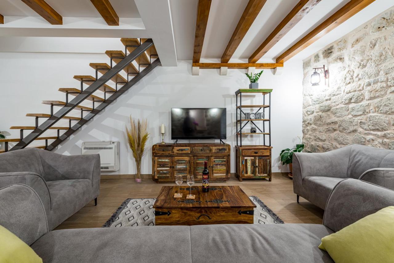 Villa Ane Celopeci ภายนอก รูปภาพ